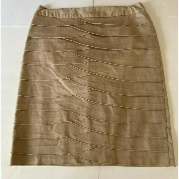 Larry Levine Stretch Skirt Khaki Straight Knee Length Size 12 Back Zipper Work - Picture 2 of 8